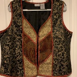 🌼 White Stag dressy vest